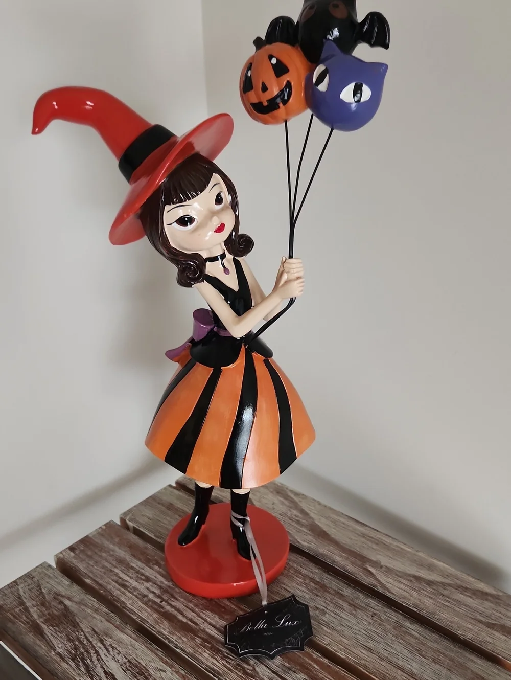 NWT Bella Lux Witch Girl With Balloons